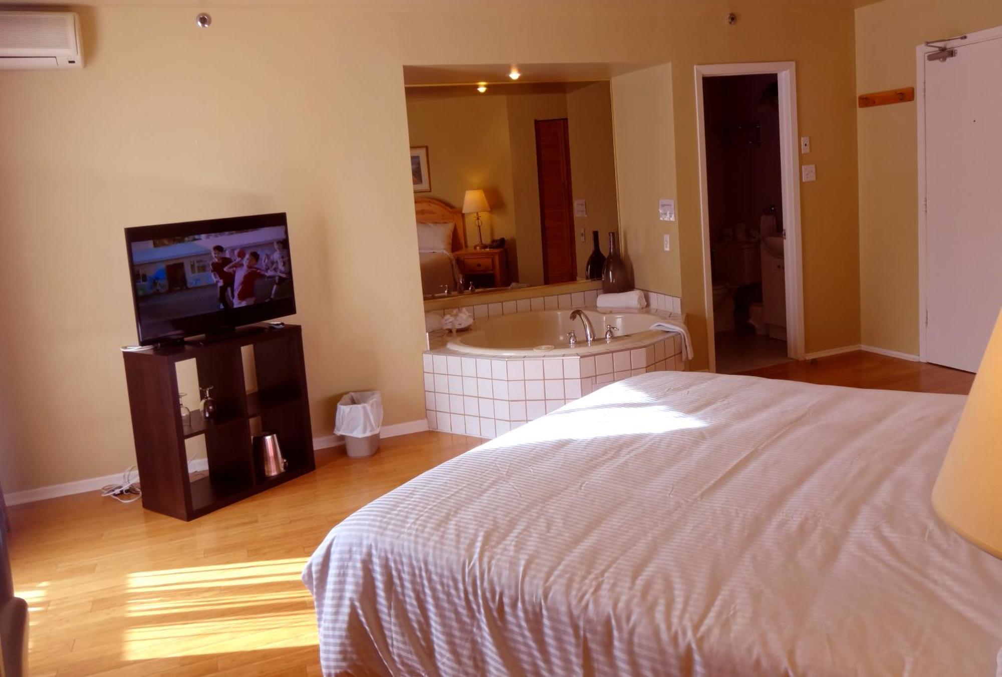 Hotel Alila Saint-Sauveur Екстер'єр фото